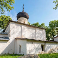 Храм в Пскове