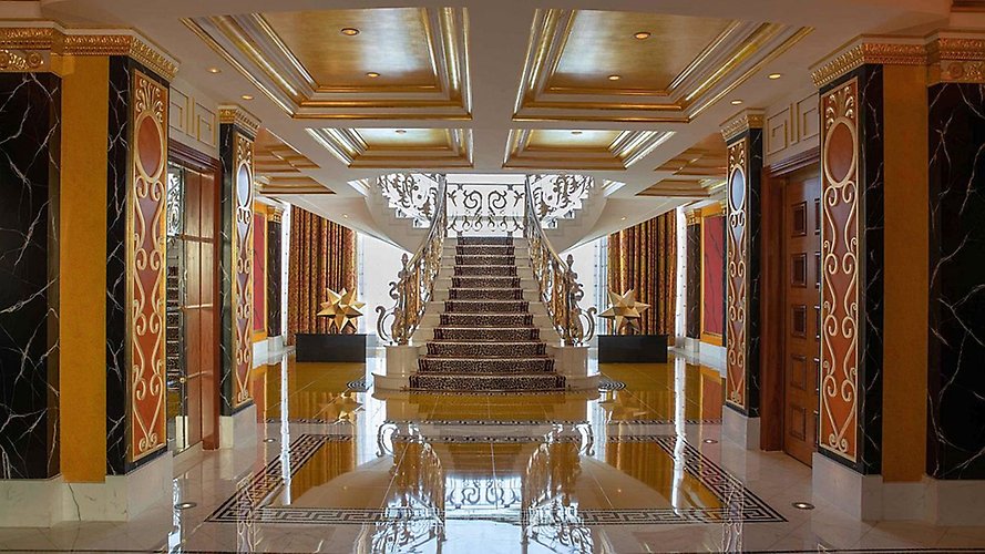 В отеле Burj Al Arab