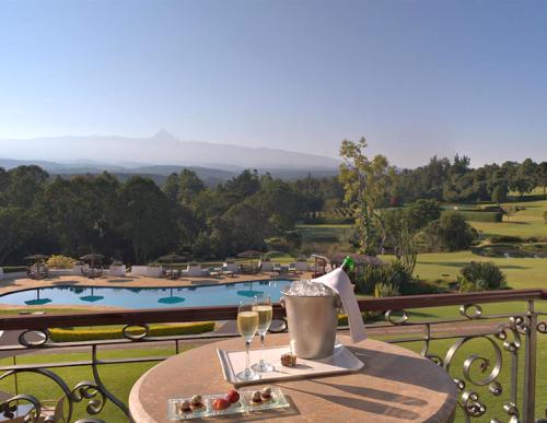 Вид из Fairmont Mount Kenya Safari Club