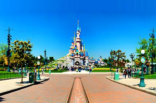 Disneyland ® Park