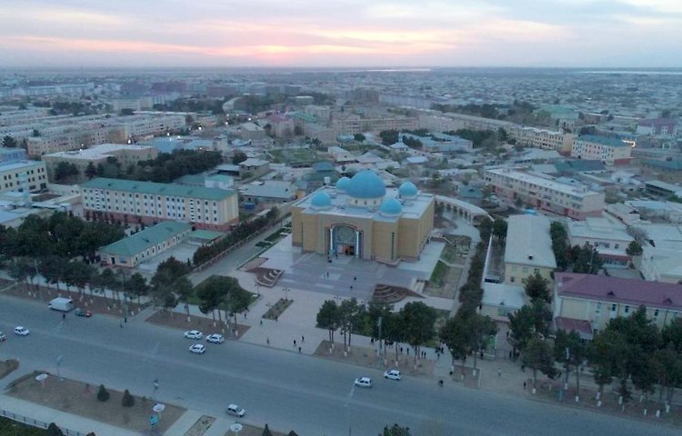 Термез