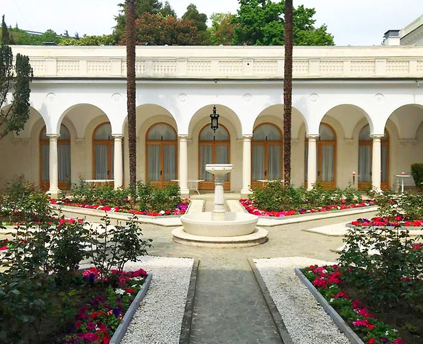 Экскурсионный тур из СПб - Сокровища Крыма