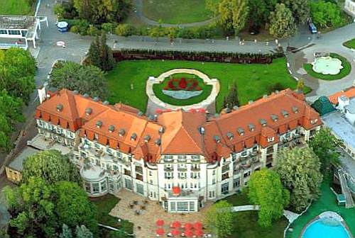 Пиештяны - вид на Health Spa Resort Hotel Thermia Palace