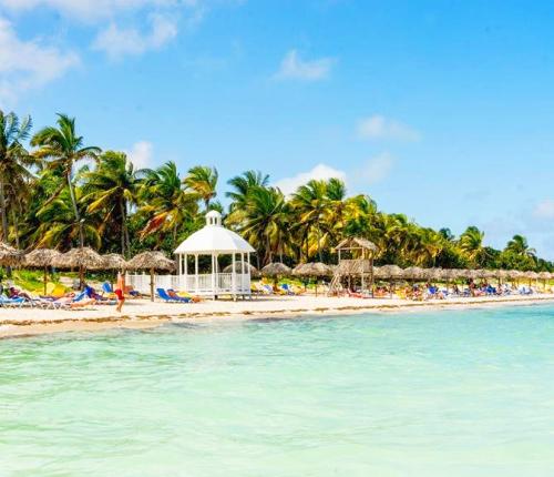 Пляж отеля Brisas Santa Lucia