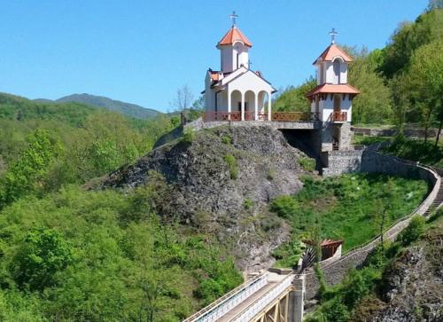 Пролом Баня